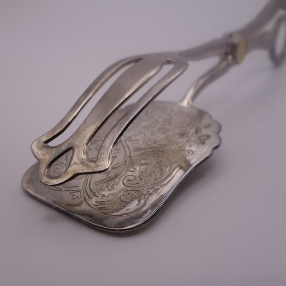 Vintage Zinc Alloy Made in Hong Kong Sandwich Tongs - Picture 2 of 16